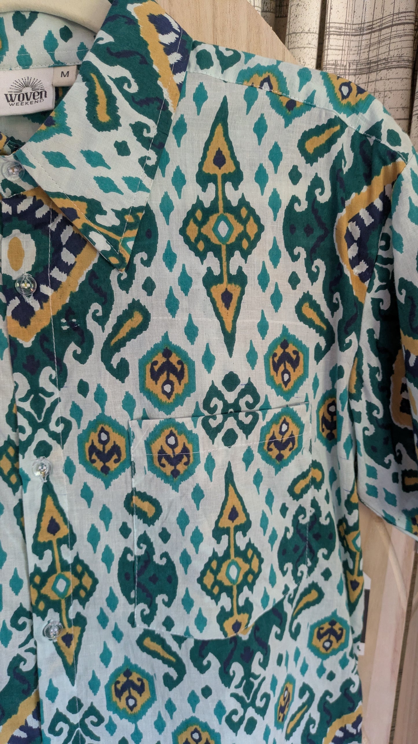 Short-sleeve Collared Shirt
